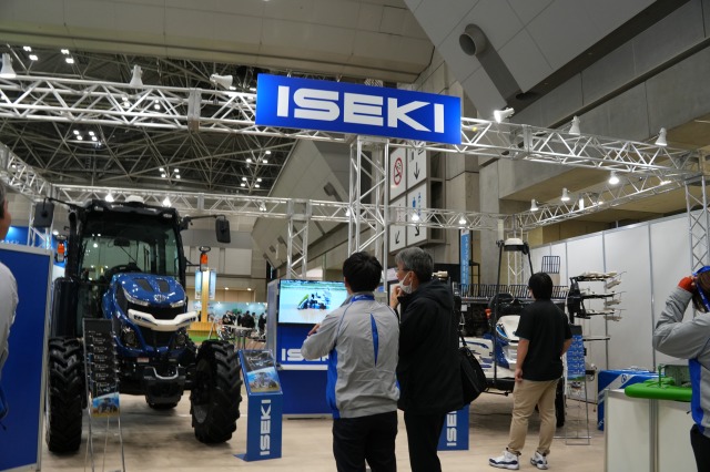 国際ロボット展 農水省ブースで紹介  井関のロボット農機 ヤンマーの大玉トマト収穫機等